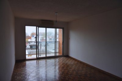 Apartamento ID.531 - Apartamento en Alquiler Monoambiente, Pocitos Nuevo 