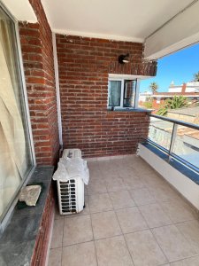 Apartamento ID.726 - Apartamento en Alquiler un  Dormitorio y Gge Punta del Este