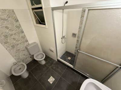Apartamento ID.459 - VENTA apartamento 2 dormitorios 2 baños con COCHERA fija en el Centro