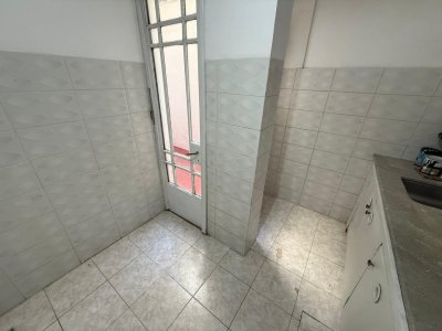 Apartamento ID.642 - Apartamento en Alquiler 3 Dormitorios Pocitos