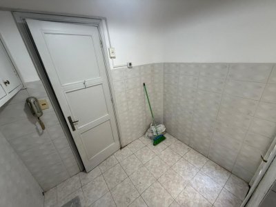 Apartamento ID.642 - Apartamento en Alquiler 3 Dormitorios Pocitos