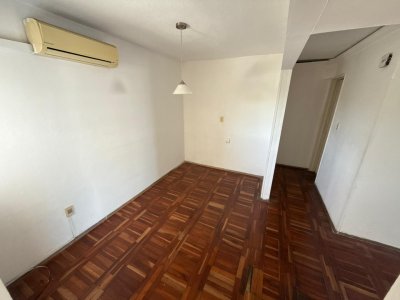 Apartamento ID.654/Alquiler-3-dormitorios-2-baños-y-Garage-en-Parque-Rodó- - Alquiler 3 dormitorios 2 baños y Garage en Parque Rodó 