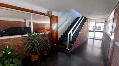 Apartamento ID.695 - Apartamento venta, 2 dormitorios, Parque Batlle