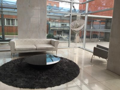 Apartamento ID.595/Apartamento-En-Alquiler-2-Dormitorios-En-Buceo - Apartamento En Alquiler 2 Dormitorios En Buceo