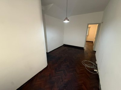 Apartamento ID.642 - Apartamento en Alquiler 3 Dormitorios Pocitos