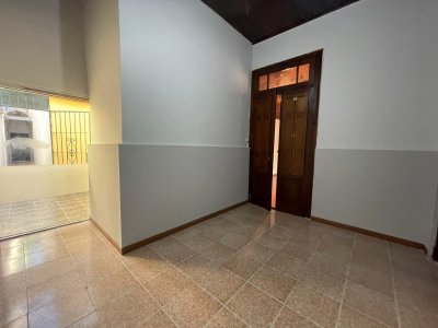 Apartamento ID.301 - Apartamento en Venta 2 dormitorios y Patio en Atahualpa con Renta