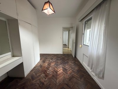 Apartamento ID.781/ - Apartamento en Venta y Alquiler de 2 Dormitorios en Cordón 