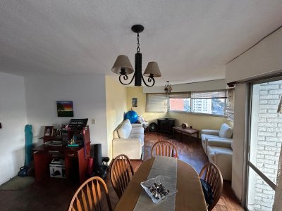 Apartamento ID.184 - Apartamento en Venta 3 dormitorios 2 baños Centro