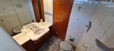 Apartamento ID.632 - Apartamento En Venta De 4 Dormitorios En Pocitos