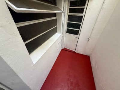 Apartamento ID.642 - Apartamento en Alquiler 3 Dormitorios Pocitos