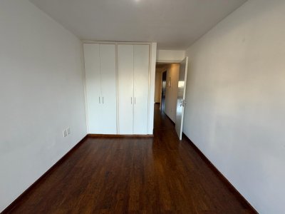 Apartamento ID.727/Apartamento-en-Alquiler-1-Dormitorio-con-Garage-y-Terraza-en-Cordón- - Apartamento en Alquiler 1 Dormitorio con Garage y Terraza en Cordón 