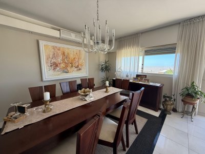 Apartamento ID.769/Penthouse-en-venta-de-dos-dormitorios-en-Rambla-Punta-Carretas - Penthouse en venta de dos dormitorios en Rambla Punta Carretas