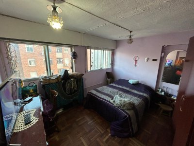 Apartamento ID.184 - Apartamento en Venta 3 dormitorios 2 baños Centro