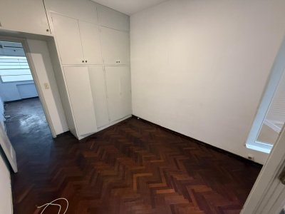 Apartamento ID.642 - Apartamento en Alquiler 3 Dormitorios Pocitos