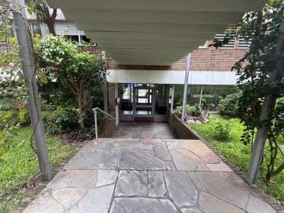 Apartamento ID.743/Apartamento-Amueblado-en-Alquiler-1-Dormitorio-con-Garaje-en-Parque-Batlle - Apartamento Amueblado en Alquiler 1 Dormitorio con Garaje en Parque Batlle