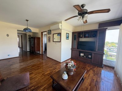 Apartamento ID.784/ - Apartamento en Venta 3 dormitorios y Garage Malvin