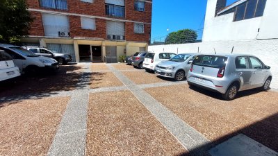 Apartamento ID.695 - Apartamento venta, 2 dormitorios, Parque Batlle