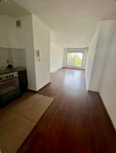 Apartamento ID.727/Apartamento-en-Alquiler-1-Dormitorio-con-Garage-en-Cordón- - Apartamento en Alquiler 1 Dormitorio con Garage en Cordón 