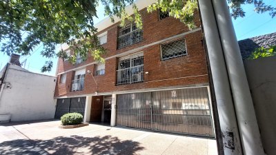 Apartamento ID.695 - Apartamento venta, 2 dormitorios, Parque Batlle