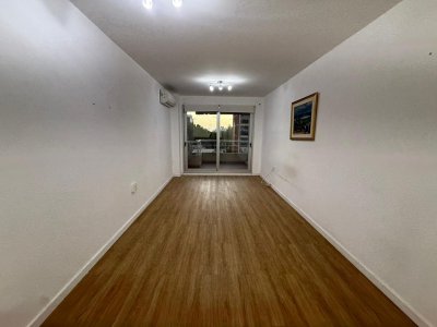 Apartamento ID.631 - Apartamento en Alquiler 1 Dormitorio y Gge Punta Carretas Sin Muebles