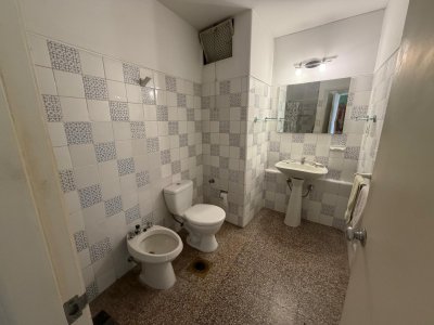 Apartamento ID.743/Apartamento-Amueblado-en-Alquiler-1-Dormitorio-con-Garaje-en-Parque-Batlle - Apartamento Amueblado en Alquiler 1 Dormitorio con Garaje en Parque Batlle