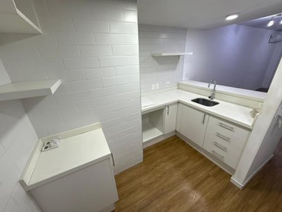 Apartamento ID.631 - Apartamento en Alquiler 1 Dormitorio y Gge Punta Carretas Sin Muebles