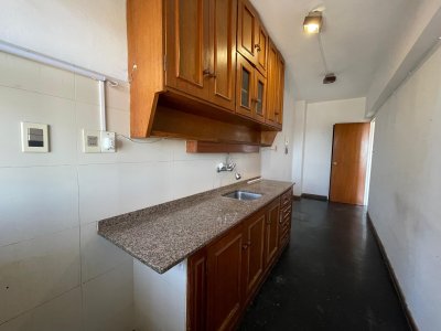 Apartamento ID.351 - Apartamento en Venta 3 dormitorios 2 baños en Malvin 