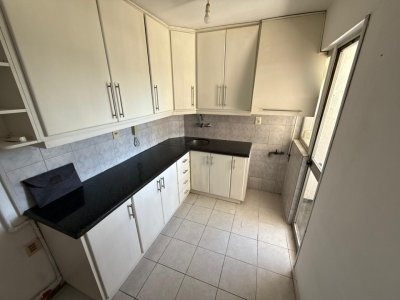 Apartamento ID.654/Alquiler-3-dormitorios-2-baños-y-Garage-en-Parque-Rodó- - Alquiler 3 dormitorios 2 baños y Garage en Parque Rodó 