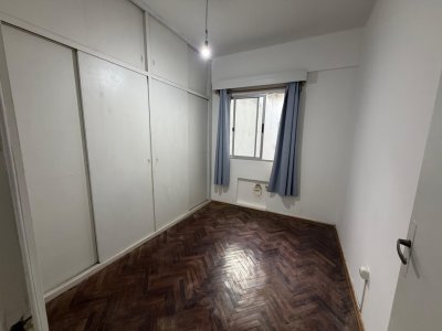 Apartamento ID.781/ - Apartamento en Venta y Alquiler de 2 Dormitorios en Cordón 