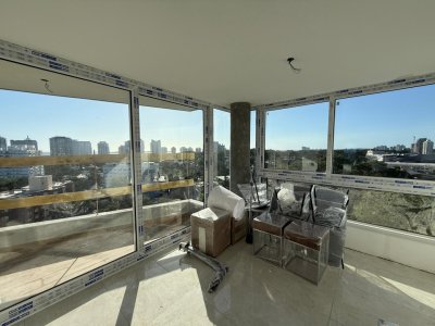 Apartamento ID.687/Apartamento-en-Venta-3-dormitorios-2-baños-Garage-Punta-del-Este- - Apartamento en Venta 3 dormitorios 2 baños Garage Punta del Este 