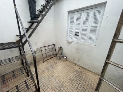 Apartamento ID.709/Apartamento-en-alquiler,dos-dormitorios,Brazo-oriental. - Apartamento en alquiler,dos dormitorios,Brazo oriental.