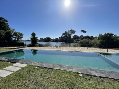 Apartamento ID.699/Apartamento-en-venta,3-dormitorios-a-estrenar,Av-de-las-americas. - Apartamento en venta,3 dormitorios a estrenar,Av de las americas.