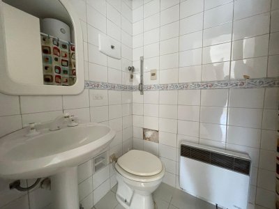 Apartamento ID.335 - Apartamento en Venta 2 dormitorios 2 baños Punta del Este 