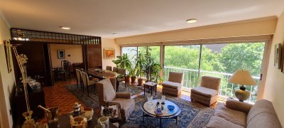 Apartamento ID.632 - Apartamento En Venta De 4 Dormitorios En Pocitos