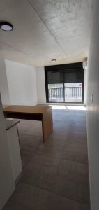 Apartamento ID.558/Apartamento-En-Alquiler-De-1-Dormitorio-Con-Cochera-En-Tres-Cruces- - Apartamento En Alquiler De 1 Dormitorio Con Cochera En Tres Cruces 