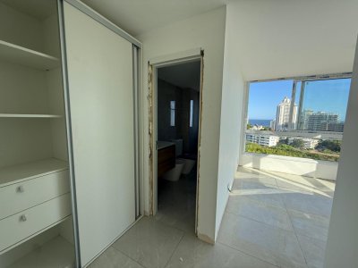 Apartamento ID.687/Apartamento-en-Venta-3-dormitorios-2-baños-Garage-Punta-del-Este- - Apartamento en Venta 3 dormitorios 2 baños Garage Punta del Este 