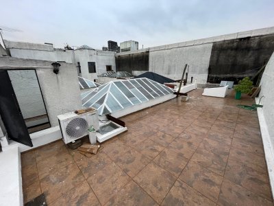 Apartamento ID.195 - Apartamento en Venta 3 Dormitorios y Azotea Con Renta de $27.000