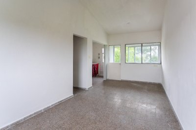 Apartamento ID.624 - Apartamento en Venta 3 dormitorios en Colón