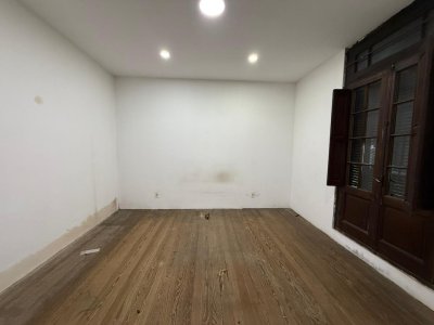 Apartamento ID.701 - Alquiler de Casa más Galpón y Apto , Malvin Norte.
