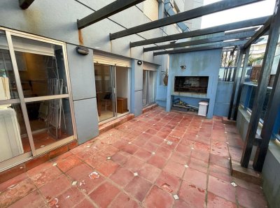 Apartamento ID.552 - Apartamento en Venta 3 Dormitorios 2 Baños Parrillero Propio en Punta del Este