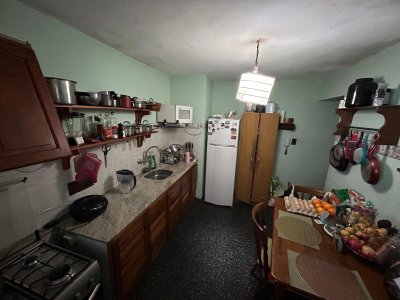Apartamento ID.184 - Apartamento en Venta 3 dormitorios 2 baños Centro