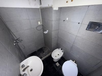 Apartamento ID.654/Alquiler-3-dormitorios-2-baños-y-Garage-en-Parque-Rodó- - Alquiler 3 dormitorios 2 baños y Garage en Parque Rodó 