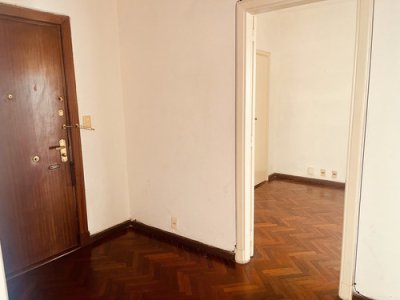 Apartamento ID.579/Apartamento-En-Alquiler-4-Dormitorios-Cordón - Apartamento En Alquiler 4 Dormitorios Cordón