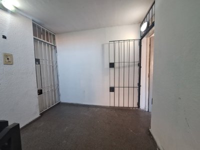 Apartamento ID.771 - Apartamento en Alquiler Dos Dormitorios en Malvin Norte