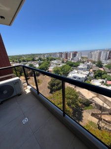 Apartamento ID.608/Apartamento-En-Venta-De-1-Dormitorio-En-Malvin - Apartamento En Venta De 1 Dormitorio En Malvin