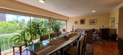 Apartamento ID.632 - Apartamento En Venta De 4 Dormitorios En Pocitos