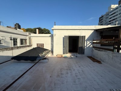 Apartamento en Alquiler 3 dormitorios y azotea Punta Carretas 