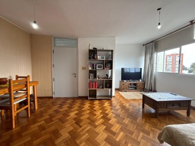 Apartamento en Venta 2 o 3 dormitorios con Garage en Parque Batlle 