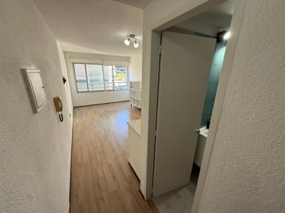 Monoambiente en Alquiler en Cordón 