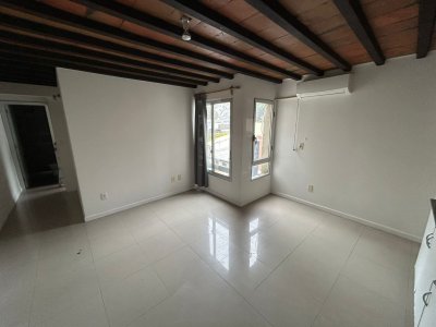 Apartamento en VENTA con RENTA 1 dormitorio Pocitos 